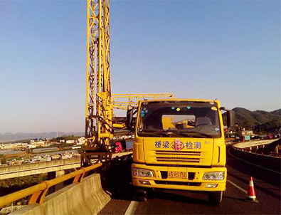 橋梁檢測(cè)車(chē) 橋梁檢測(cè)車(chē)
